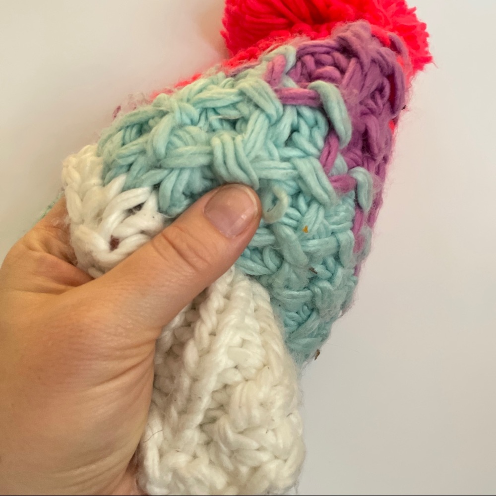 Winter hat - Picture 4 of 4